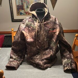Mossy Oak Zip Up Jacket with Hood